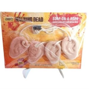 NWOT Loot Crate The Walking Dead, Soap-On-A-Rope Daryl Walker's Ear Necklace